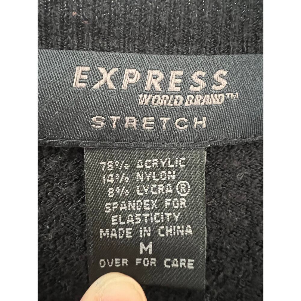 ❤️ 3/$25 Express Stretch V-Neck Sweater size M - Picture 3 of 3